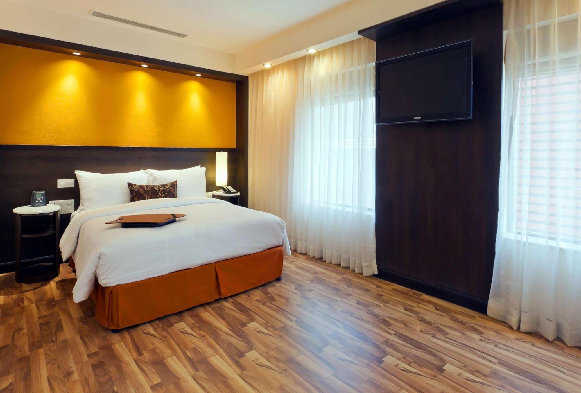 Hampton By Hilton Vadodara-Alkapuri Екстер'єр фото