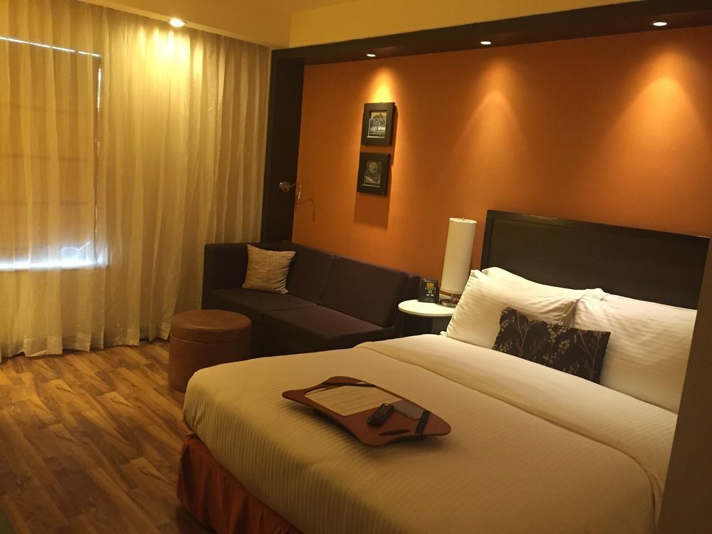 Hampton By Hilton Vadodara-Alkapuri Екстер'єр фото