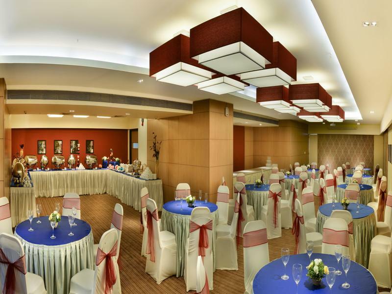 Hampton By Hilton Vadodara-Alkapuri Екстер'єр фото